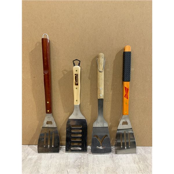 Lot of 4 BBQ Flippers - Yellowstone / Budweiser / Etc