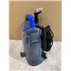Image 2 : Bissell Spotclean Proheat Steam Cleaner