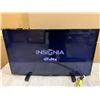 Image 7 : 40 inch Insignia LED TV - W/ Two Remotes