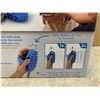 Image 5 : AquaPaw Pro Pet Grooming Tool