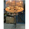 Image 5 : Cassiopeia Contemporary Floor Lamp w/ LED Candle Bulbs