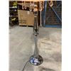 Image 8 : Cassiopeia Contemporary Floor Lamp w/ LED Candle Bulbs