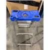 Image 6 : Lite 3 Step Aluminum Folding Step-Ladder (4 ft)