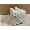 Image 4 : Large Capacity Travel Makeup Bag