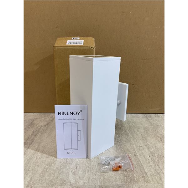 Modern Up Down LED Outdoor Wall Sconce Light Fixture for Exterior. Waterproof