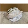 Image 1 : Checkred Crossbody Bag / Beige & White