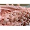 Image 3 : Pink Throw Blanket