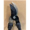 Image 2 : Fiskars 28 inch Pruning Shears