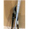 Image 8 : Fiskars 28 inch Pruning Shears