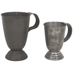 Ice cream scoops, measures, etc. (7 pcs), includes  Ergos Ice Cream wafer holder, metal pint & quart