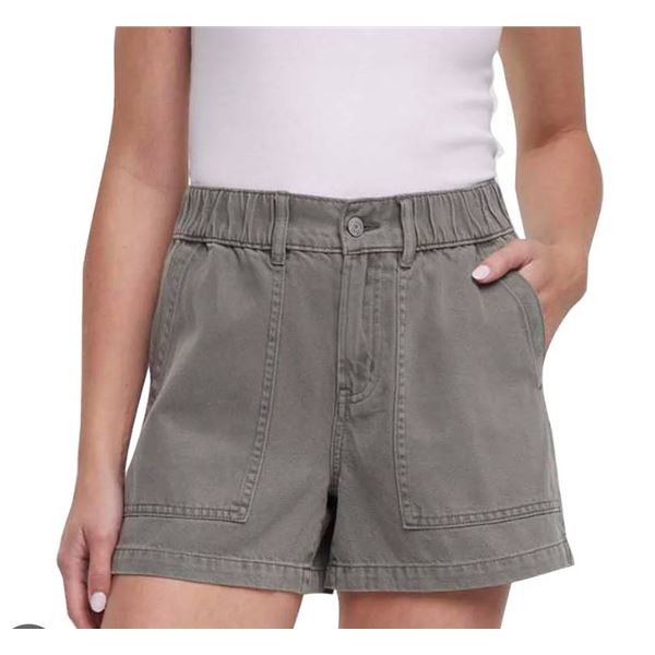 GAP Womenâ€™s Shorts, XXL