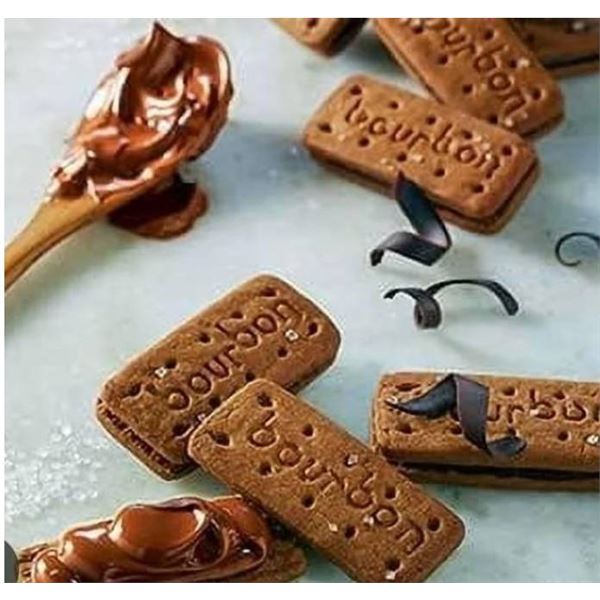 Britannia Bourbon Creme Biscuit with Chocolate 8 x 97g Packs
