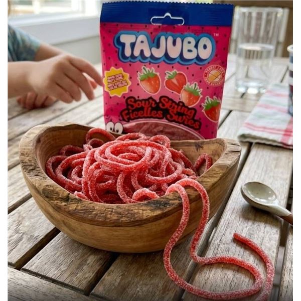 Tajubo Sour String, Sour Strawberry, 12x80g Units