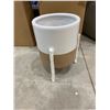 Image 4 : Rivet Mid-Century Ceramic Planter With Iron Stand