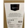 Image 3 : AmazonBasics Velvet Hangers, Burgundy/Silver, 100-Pack