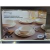 Image 2 : Home Inspiration by Safdie Porcelain Dinnerware Set, 16-pieces