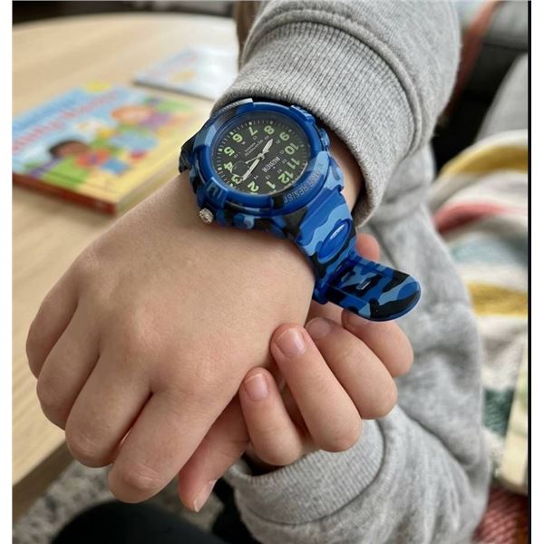 Childrenâ€™s Wristwatch With Camouflage Band