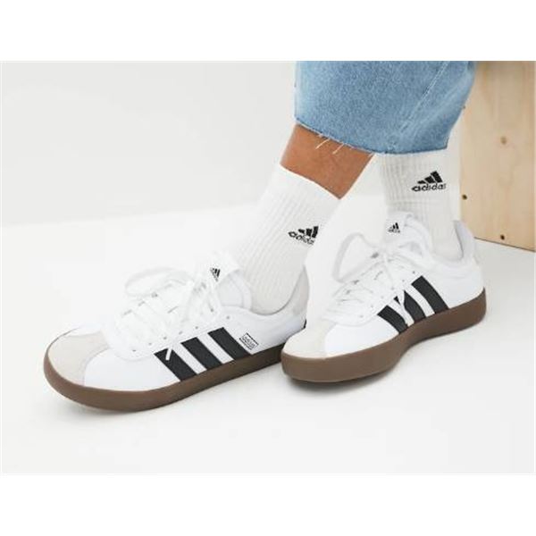 Adidas VL Court 3.0Â  Size 4 US Sneakers