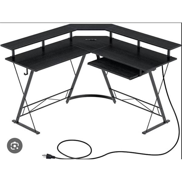 Seven Warrior GD005-BK58-B-SR Gaming Desk With Power