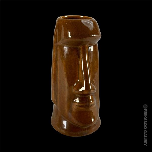 AN EARLY BEAUCE - SPURLIN BROWN MOAI TIKI MUG.