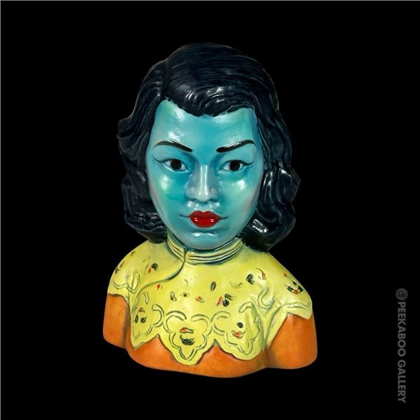 EEKUM BOOKUM 1ST EDITION BLUE GIRL MUG #27 SIGNED BY MULDER & IN ORIGINAL BOX.