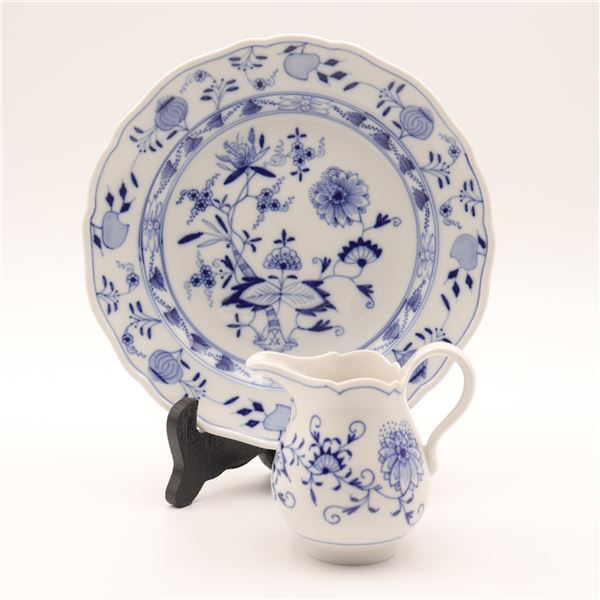 Meissen Blue Onion Porcelain Dessert Plate and Creamer, 2 pcs