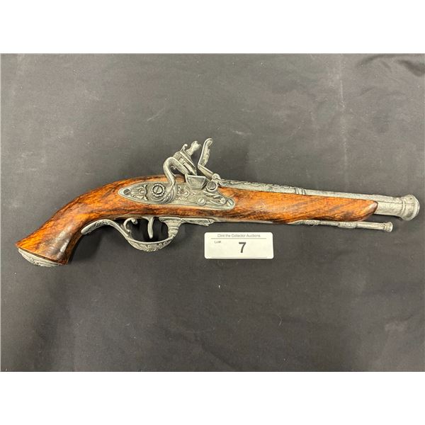 Highly Detailed Flint Lock Pistol wall hanger 15"