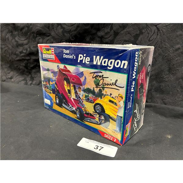 Vintage Revell Tom Daniels Pie Wagon Model, NIB