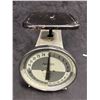 Image 2 : Vintage scale