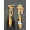 Image 1 : 2 Vintage tools