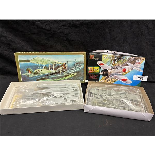 2 Vintage model kits