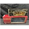 Image 1 : 2 Vintage collector train pieces, O scale