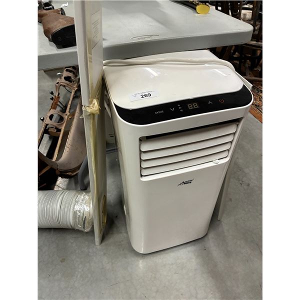 arctic King AC unit with hose attachment, works!