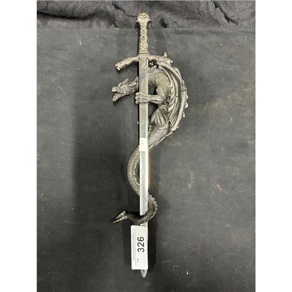 Vintage dagger with stunning dragon handle 16"