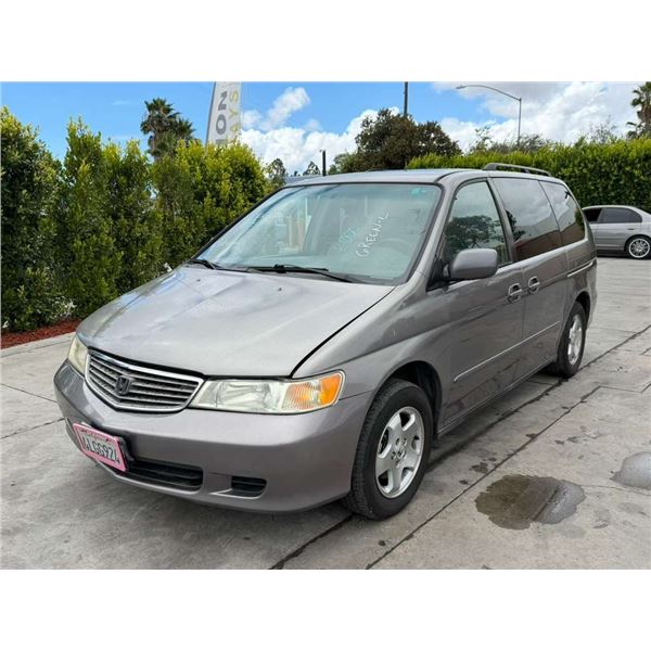 HOND ODYSSEY 2000 T-DONATION