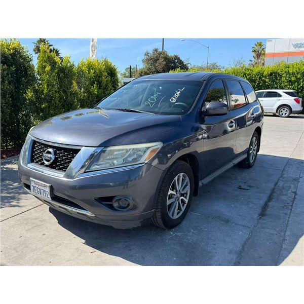 NISS PATHFINDER 2014 T-DONATION