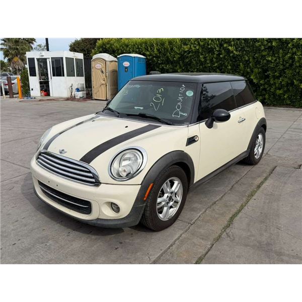 MNNI COOPER 2013 O/S T-DON