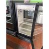 Image 2 : True GDM-10PT Glass Door Merchandiser Refrigerator