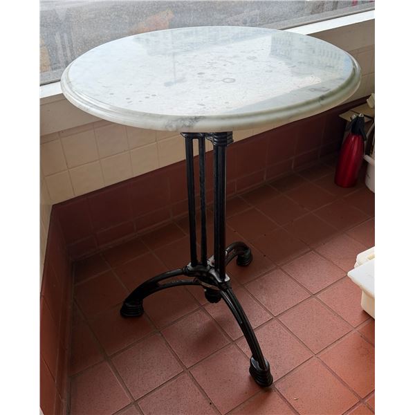 Carrara Marble Table w/ Bruni 3 Table Base 23.5" Dia, 30"H