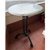 Image 1 : Carrara Marble Table w/ Bruni 3 Table Base 23.5" Dia, 30"H