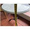 Image 8 : Carrara Marble Table w/ Bruni 3 Table Base 23.5" Dia, 30"H