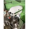 Image 5 : Kitchen Aid Professional Mixer w/ 2 Bowls & Accessories