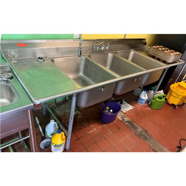 Advance Tabco T9-83-60-18RL 3-Basin Sink w/ Dual Drainboards & Faucet 98" x 33" x 37"H