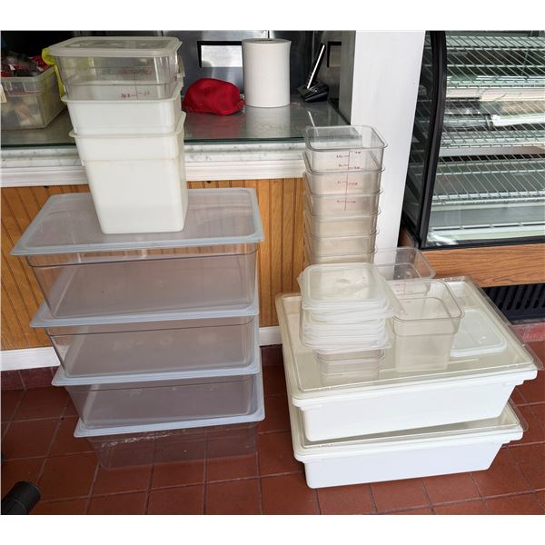 Multiple Food Storage Containers w/ Some Lids