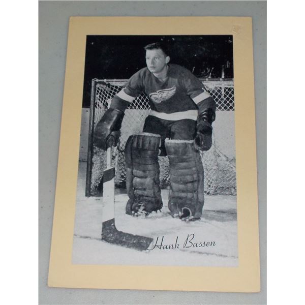 1944-64 Bee Hive Hockey Photos Group 2 NNO Hank Bassen