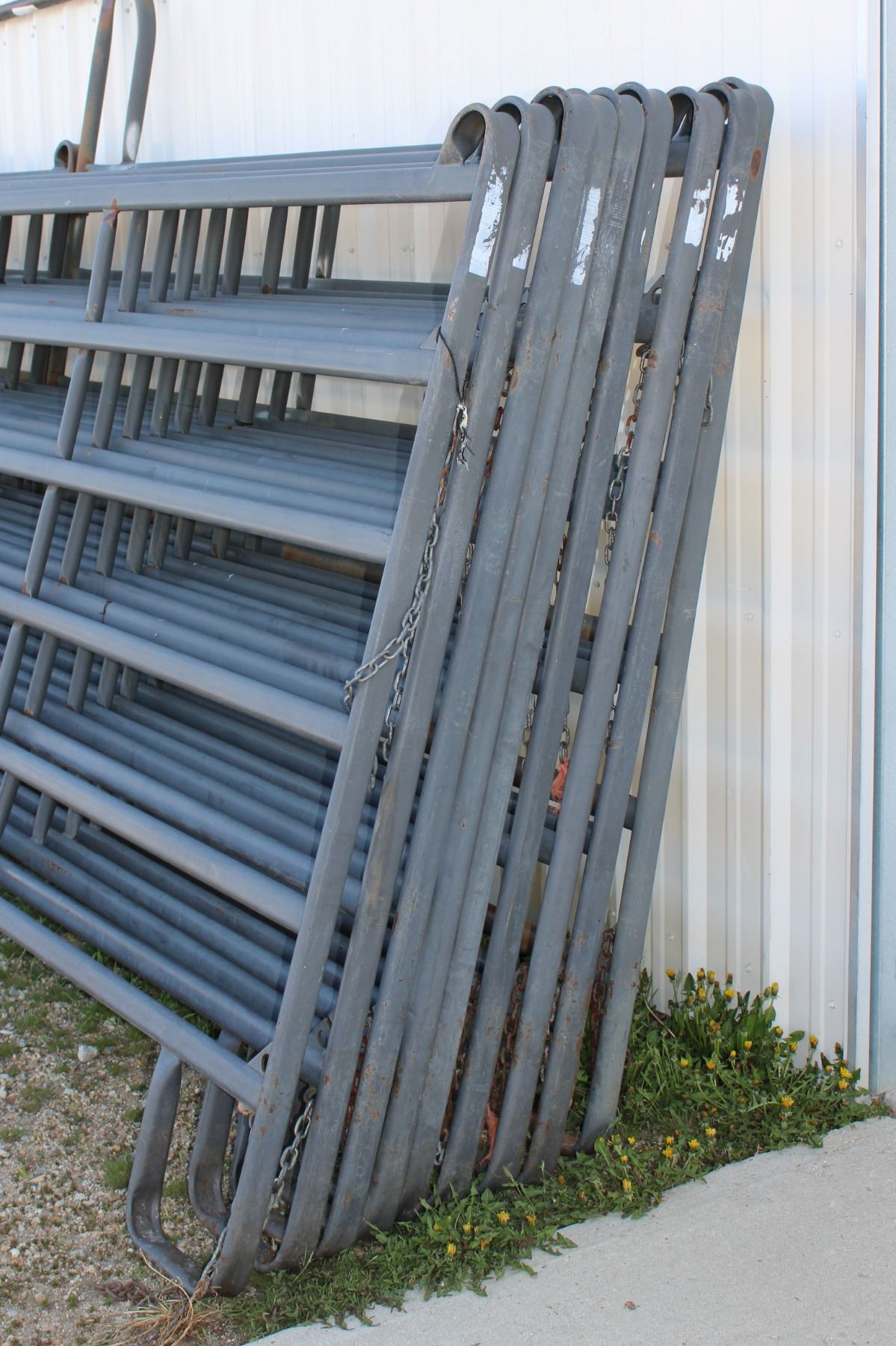 9 Heavy Duty Priefert 12' Panels- 1 Ride Through Gate- 6 Rail- 5' 6 ...