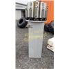 Image 3 : FM FLUID MANAGEMENT 2323121B2T PAINT MIXER