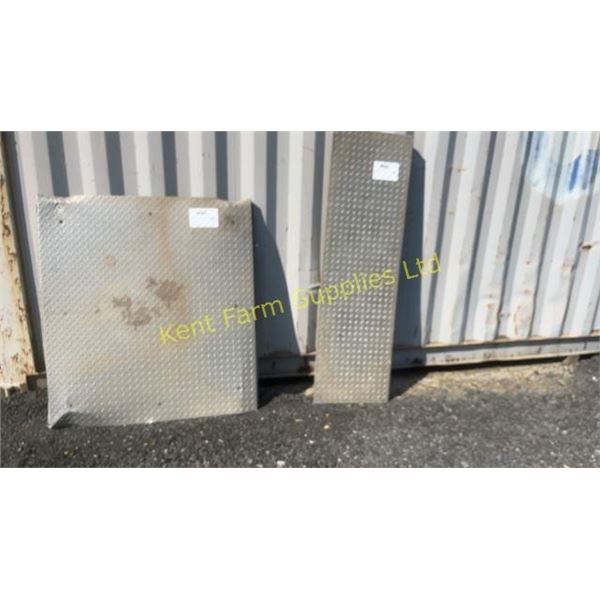 TRACTOR CANOPY AND TAIL GATE PROTECTOR