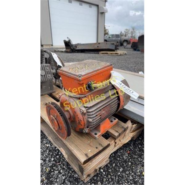 LEROY SOMER 5HP MOTOR