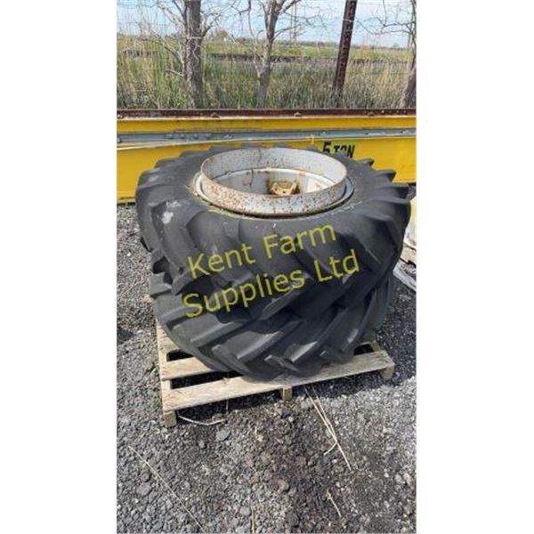 FIRESTONE 13-26 TRACTOR TIRE
